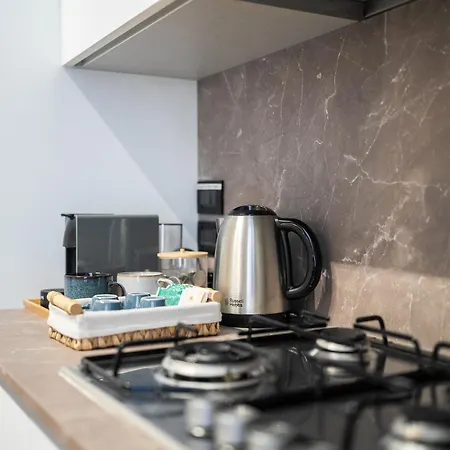 Comfort Flat- Navigli, Duomo * ミラノ