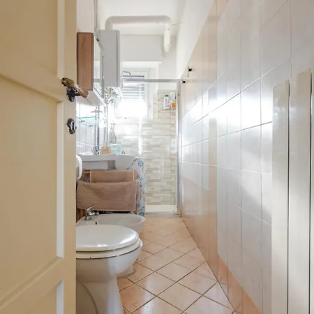 Apartment Modern Near Rogoredo Milan