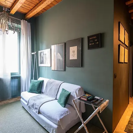 Arts At Porta Venezia I Apartment