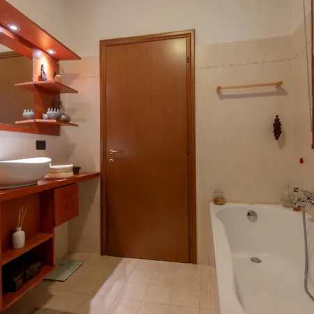 North - Beautiful Flat With Terrace شقة