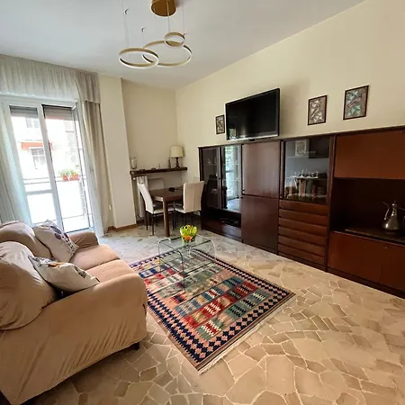 La Casa Di Chira Con Casa Silvestro Apartamento Milán