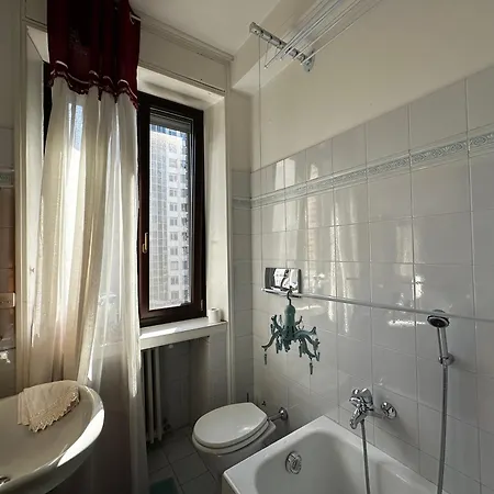 In Gioia,central Station - Casa Pollons Apartament Mediolan