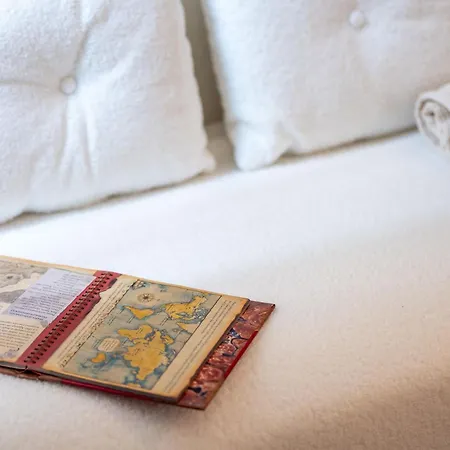 Elegant And Stylish Design In Brera Near The Metro Apartamento