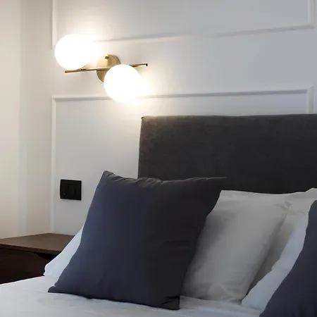 アパート Casa Enea - Luxury - Porta Romana - Duomo M3
