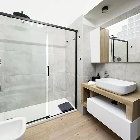 アパート Casa Enea - Luxury - Porta Romana - Duomo M3