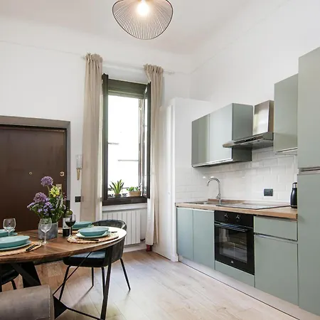 Casa Enea - Luxury - Porta Romana - Duomo M3 アパート *