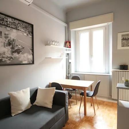 Casa Martini, Porta Romana * Milano