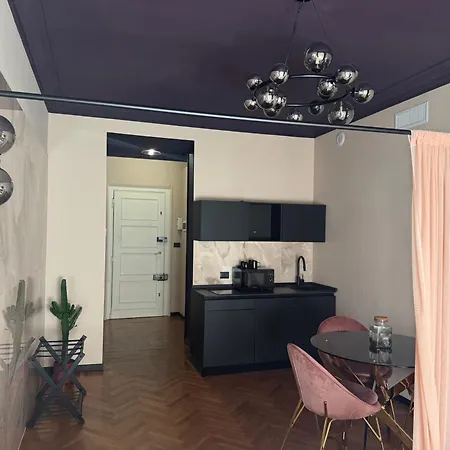 Flat In Duomo דירה מילאנו