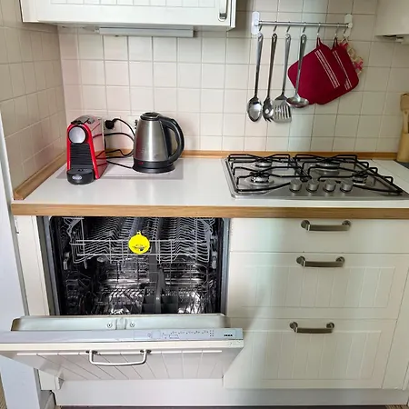 Appartement Gioire - Duomo 4 Metro Stops - Near Olympic Village