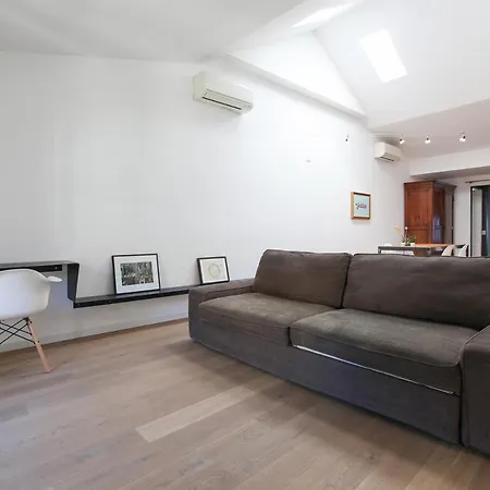 Modern And Cosy Arco Della Pace 밀라노