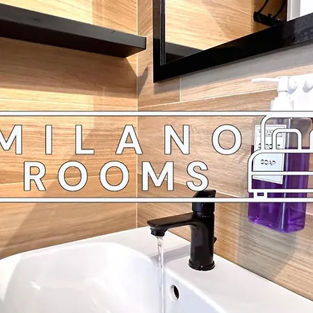 Bed and Breakfast -Camera 05 Matrimoniale O Tripla Con Bagno- Milanorooms Viale Ungheria 3*