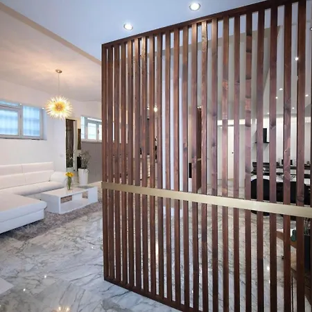 La Galleria - 160 Sqm Design Apartment, & Parking