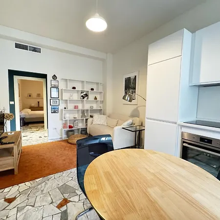 Kibilu - Via Bruzzesi * ميلان