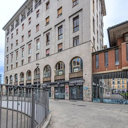 Manusardi Navigli Flat By Interhome