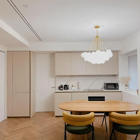 Lejlighed Corridoni House