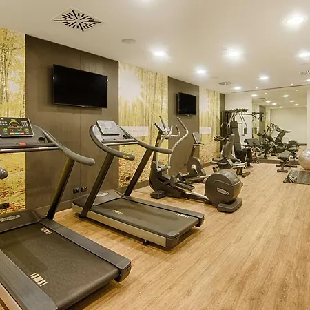 Nh Collection President Hotel
