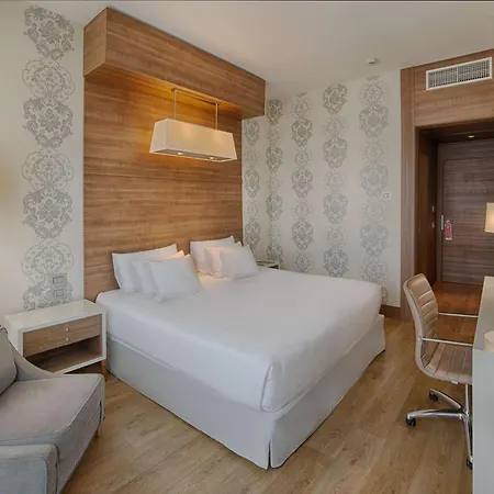 Nh Collection President Hotel 5*