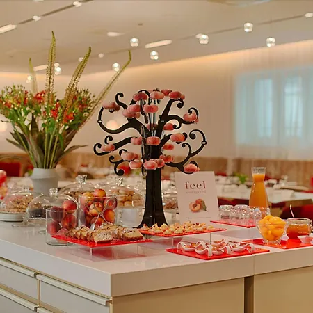 Hotel Nh Collection President 5*