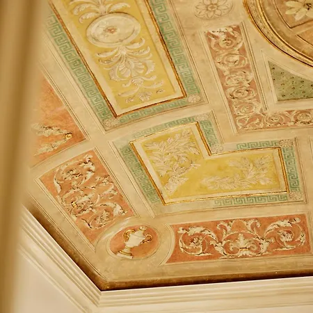 Four Seasons 5* Milan