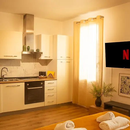 Prime Living - Gold Sui Navigli Apartman *