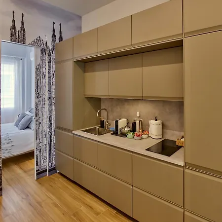 Gran Milan, The At Your Fingertips Apartman *