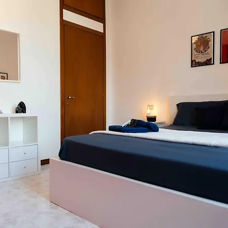 Apartment Navigli O And A *