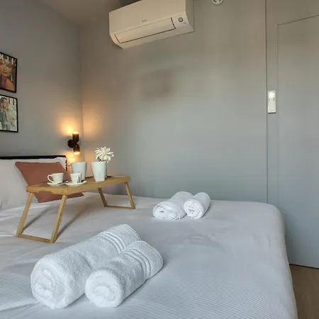 Easylife - Elite In Porta Venezia Apartment *