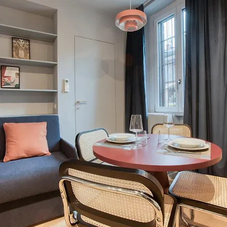 Easylife - Elite In Porta Venezia Apartment *