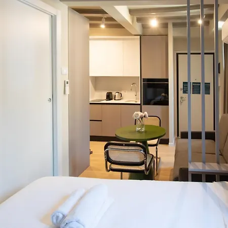 Easylife - Elite In Porta Venezia Milan