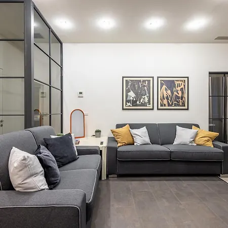Brera - Grand With Hammam Apartment Milan