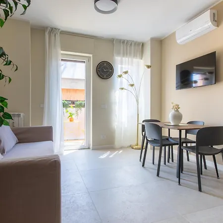 Lauria In Апартаменты