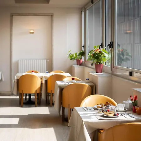 Otel Ih Ambasciatori Milano