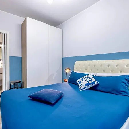 Blue Nest - Stazione