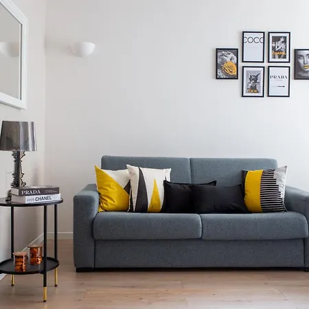 Solari Apartment, Fashion Street Apartment Mailand