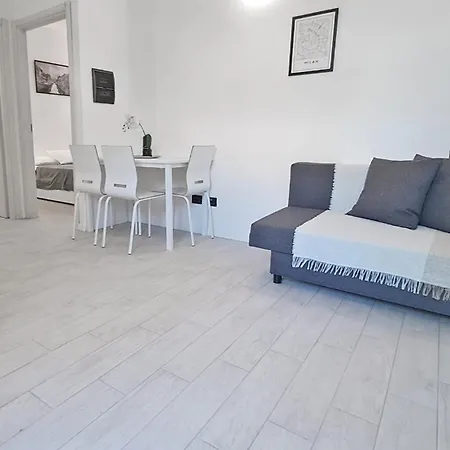 Apartment Vigentino Milan