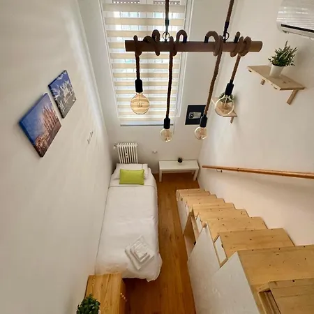 Loreto Blue House * Mediolan
