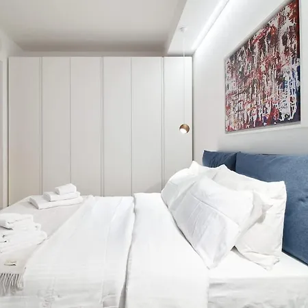 Moonlight - Near Brera And Arco Della Pace