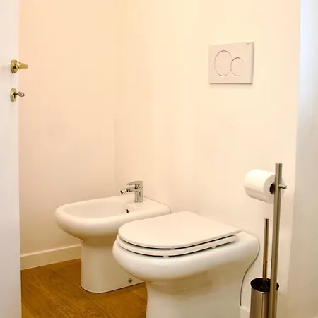 アパート Urban Domus, Palazzo Durini Duomo, ミラノ