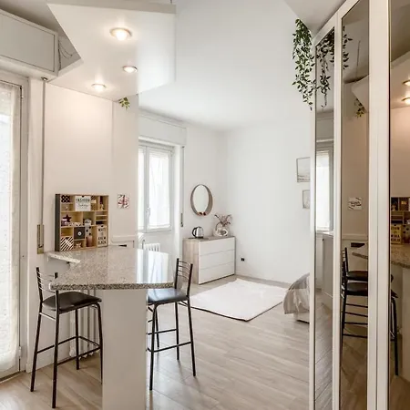 アパート Corso Buenos Aires House Loreto - Pasteur M1 M2 *