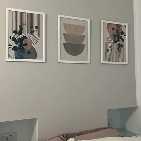 - Cozy & Connected * Milan