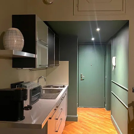 Arts At Corso Vercelli Apartment