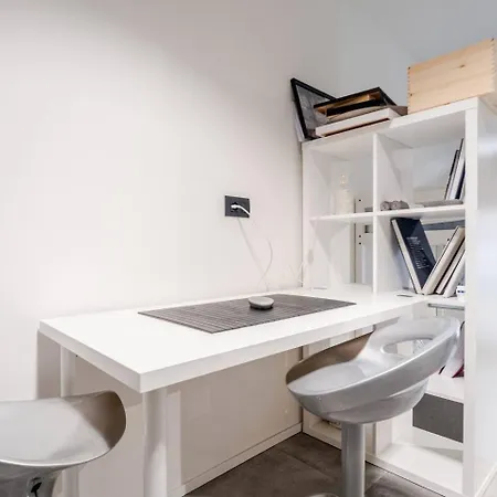 Elegant 1br In Porta Romana * מילאנו