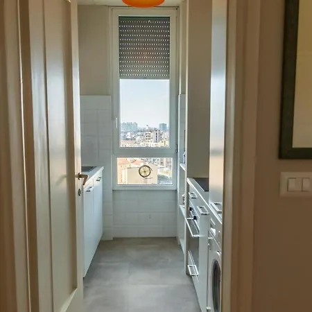 Chic - Gem Apartment