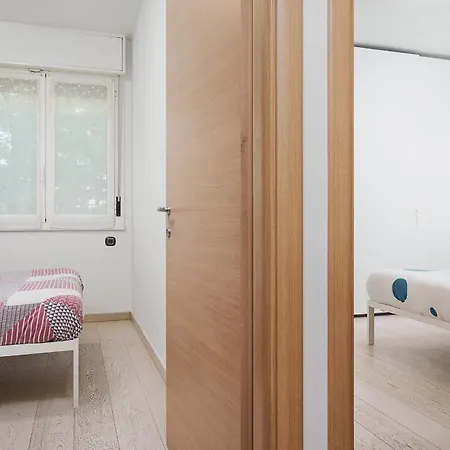 شقة New - M1 S Leonardo 60m - San Siro - 6 Guests ميلان