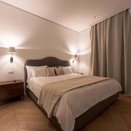 Appartement Duomo Prestige-luxury 2br Near Duomo,2 Bathrooms, King Beds, Office & Balcony *