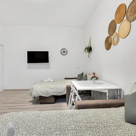 San Siro-fiera Life Checkin H24 6 Pax Lägenhet