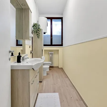 Lägenhet San Siro-fiera Life Checkin H24 6 Pax *