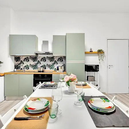 San Siro-fiera Life Checkin H24 6 Pax Lägenhet Milano