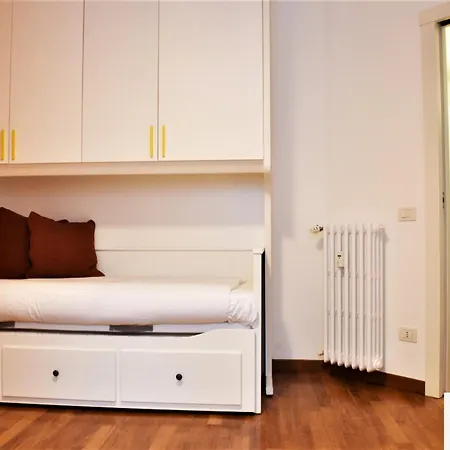 Apartment Homelovers Two Porta Venezia Mm1 Milan