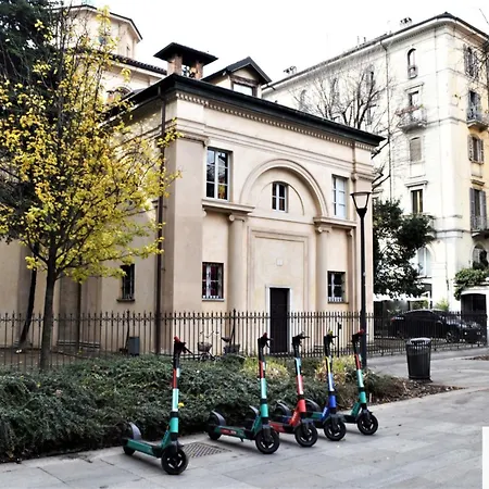 Homelovers Two Porta Venezia Mm1 Daire